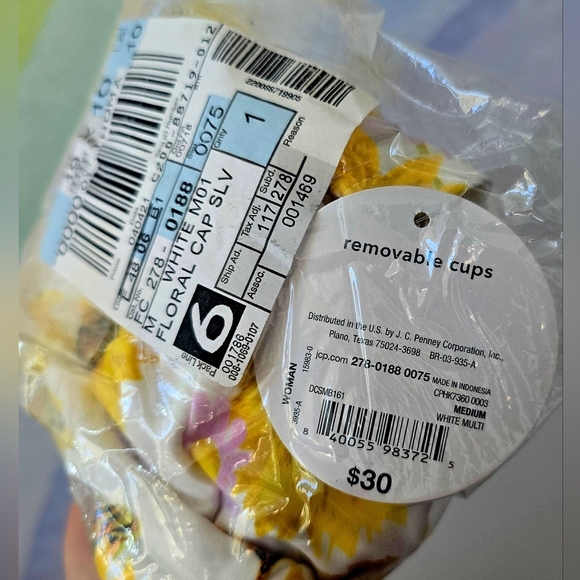 Decree | Medium | Front Tie Short Sleeve Floral Bralette Bikini Swimsuit Top - Picture 2 of 3